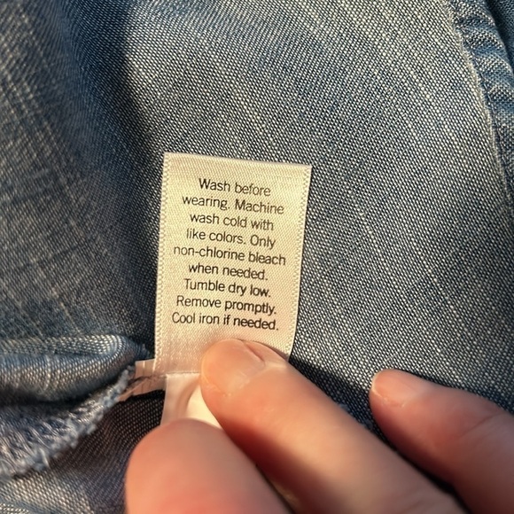 NWT Lauren Conrad Bohemian Embroidered Top Size Large - Picture 9 of 9